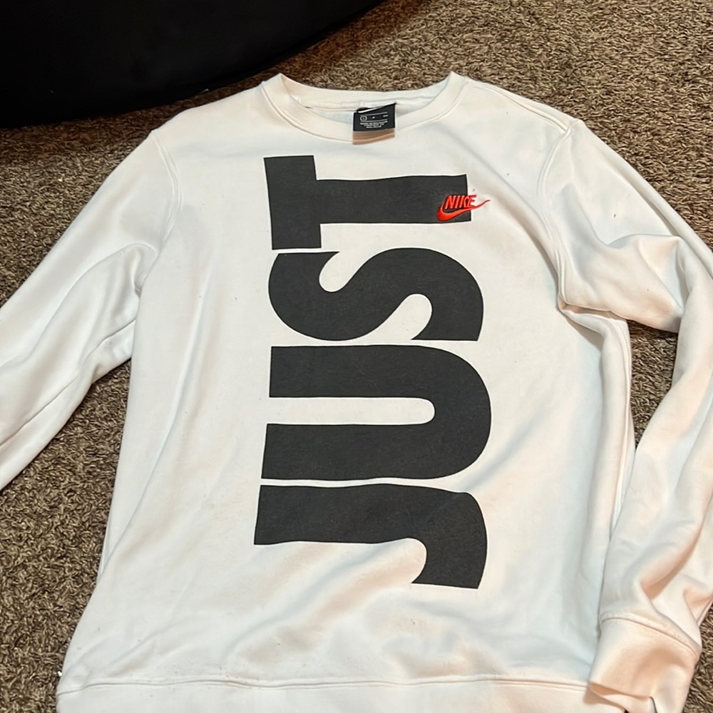 nike crew neck